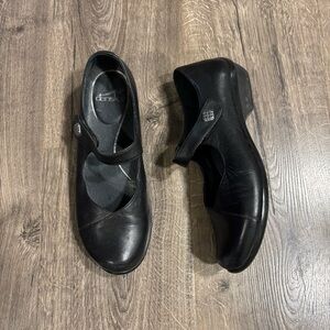 Dansko Womens Black Nappa Opal Mary Jane Comfort Work Shoes Flats Size 38 7.5/8
